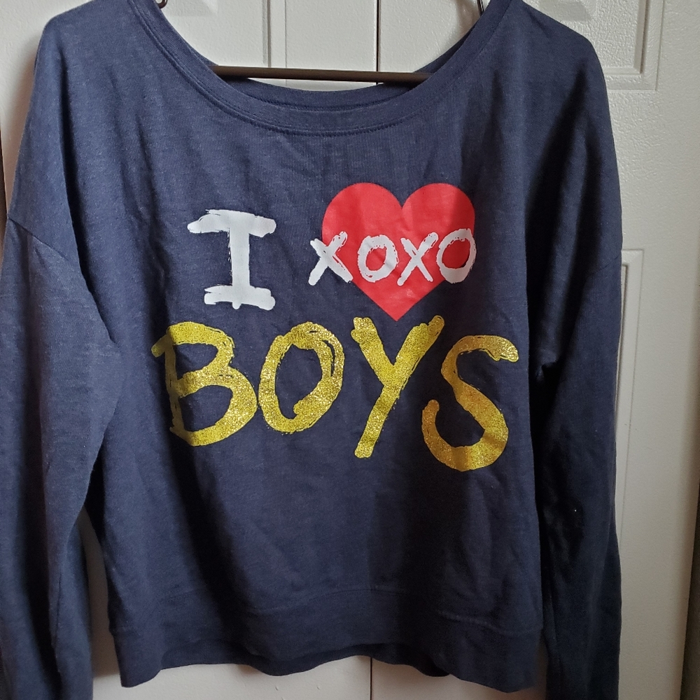 Sweatshirt - Picture 2 of 3